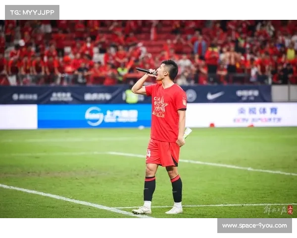 上海海港迎战浙江队 有望提前一轮锁定冠军